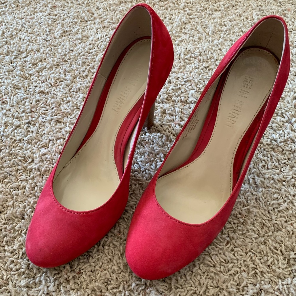 Pink pump